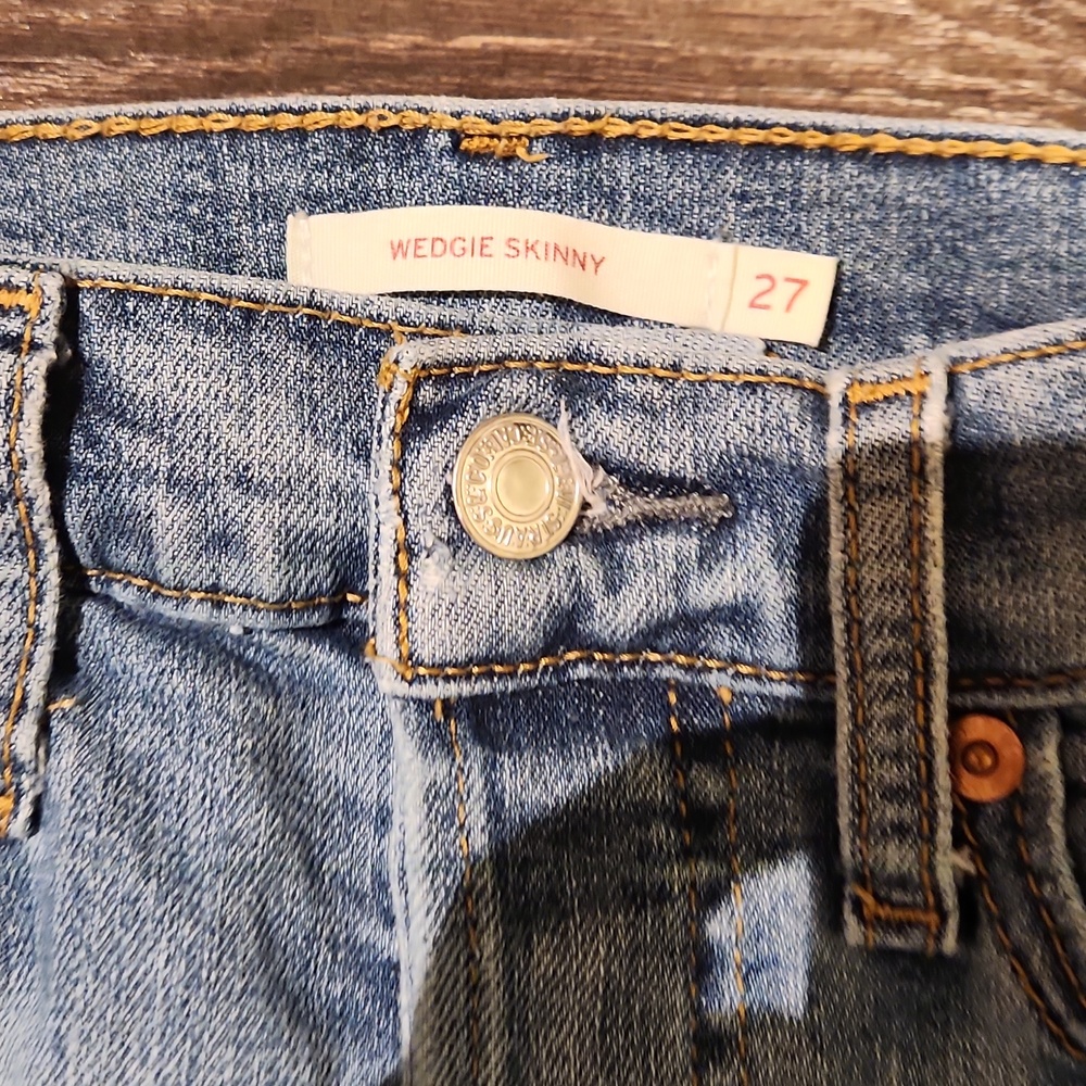 ❤️ LEVIS WEDGIE SKINNY HIGH RISE JEANS, DISTRESSED, 4 (27) - Picture 6 of 11
